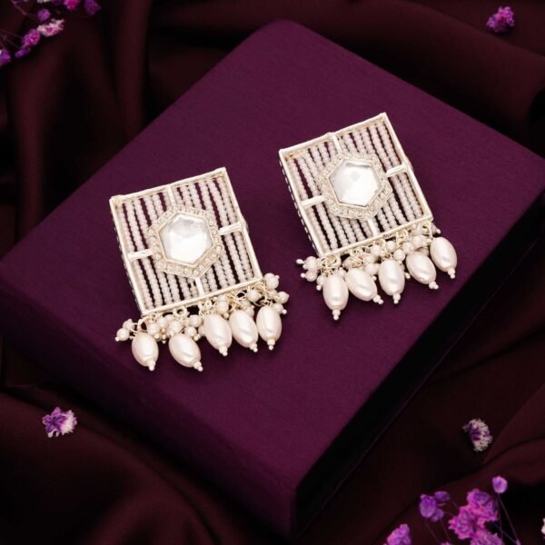 Square Shaped Gold Toned kundan & Pearl Earrings